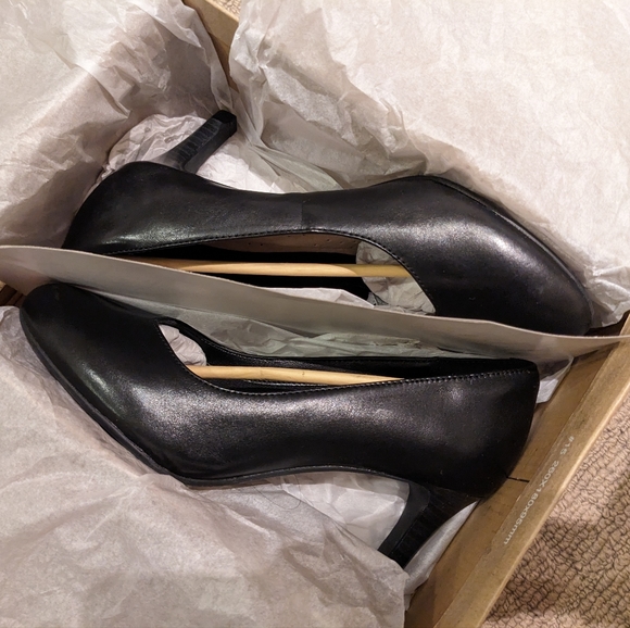 Clarks Dancer Nolin Pump - Black - Picture 8 of 9